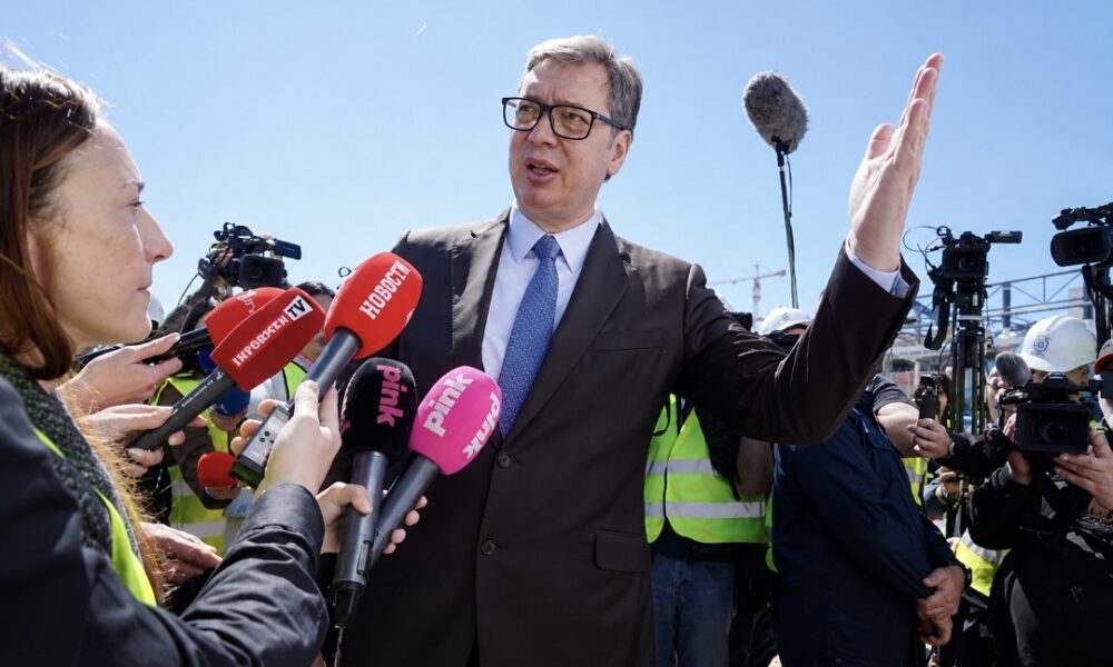 Vučić: Neću ići na „glamuroznu proslavu“ nezavisnosti Crne Gore, oni slave otcepljenje od moje Srbije; Bilo bi me sramota, pljunuo bih sebi i svom narodu u lice