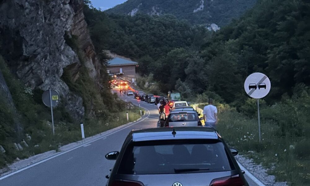 Berane: Motociklista povrijeđen u udesu u Lušcu